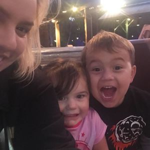 Meet your Posher, Roxanne